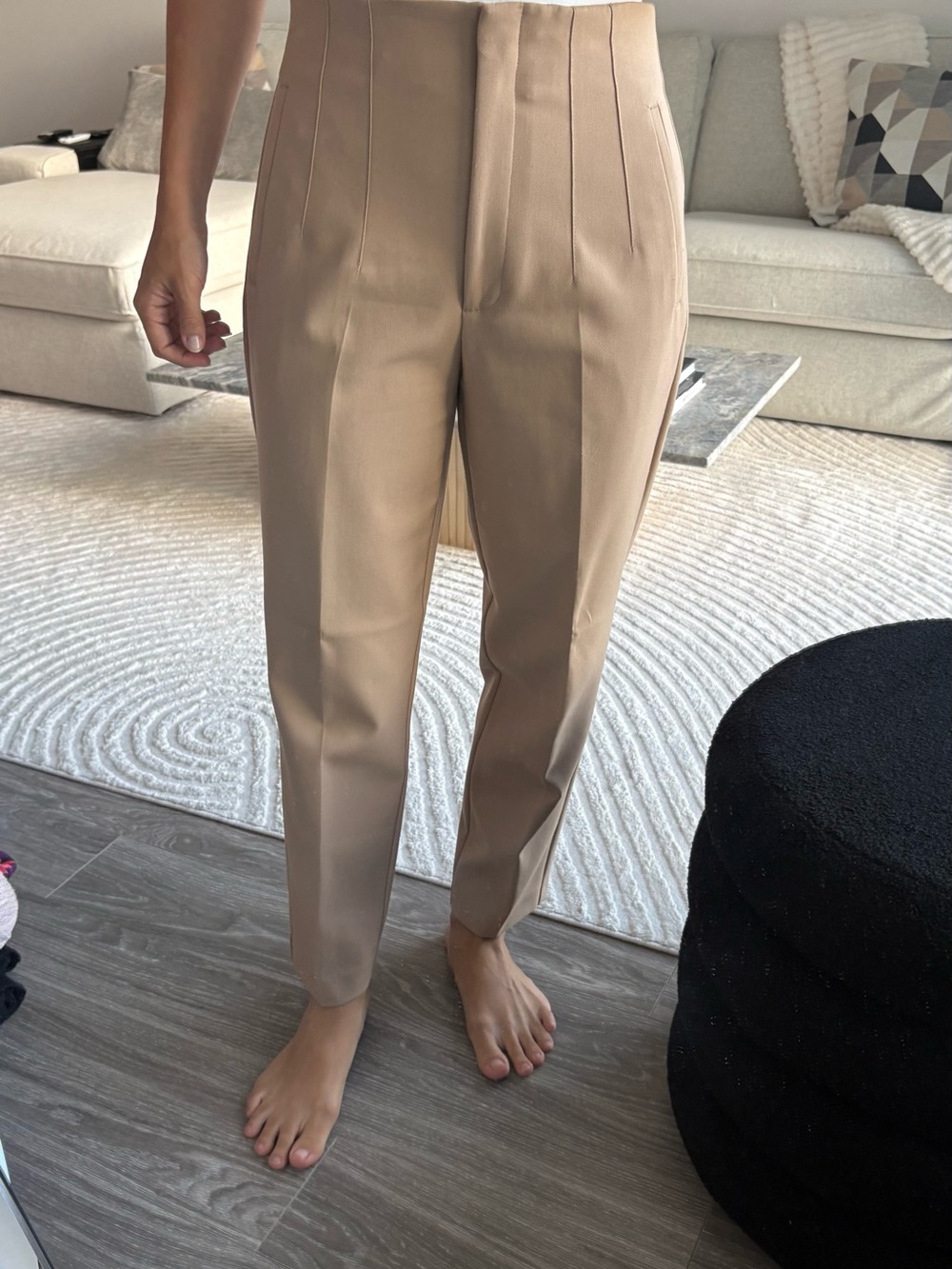 Zara Tailored High-Waist Cropped Pants - Beige